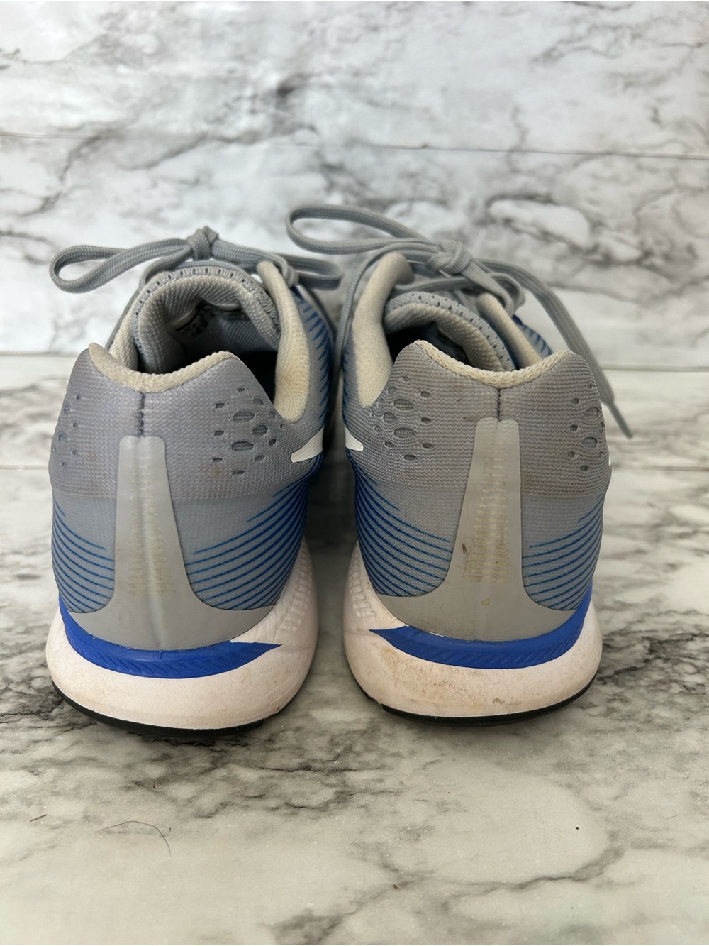 Nike | men’s size 10.5 Zoom Pegasus 34 - Picture 4 of 12